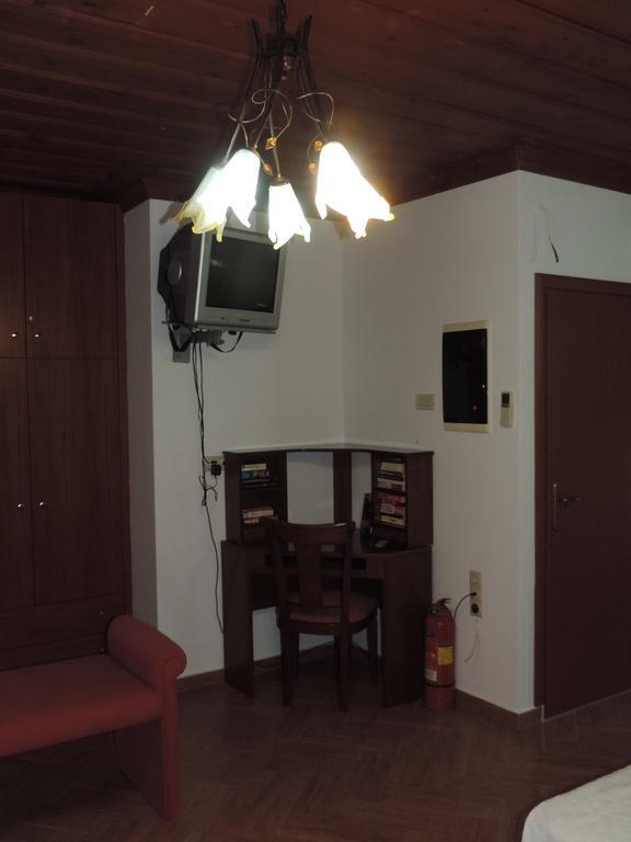 Mandraki Paradise Meyísti Exterior photo